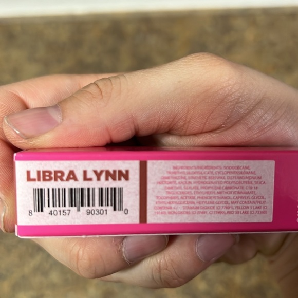 Libra Lynn Jeffree Star Velour Liquid Lipstick Brand New in Box Authentic - Picture 4 of 4